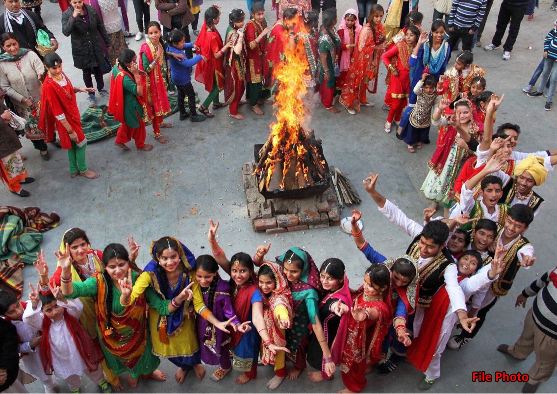 चम्बा की खूनी लोहड़ी जहाँ कभी होता था एक खून माफ़